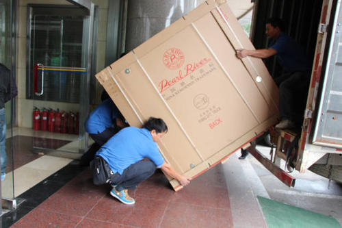 玉州钢琴贵重工艺品无忧运